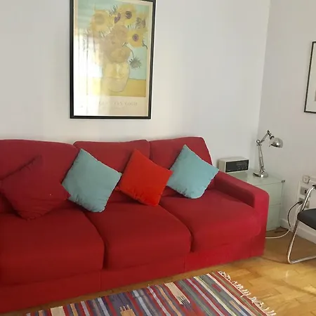 山姆布卡公寓 公寓